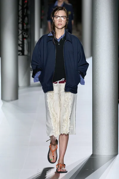Look 6